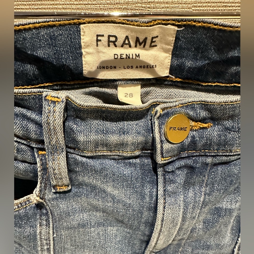Frame Denim Women's Le High Skinny Jeans Distressed split front Size 28